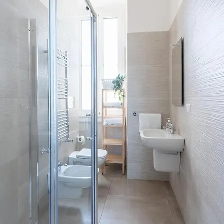 Lt Ateneo Apartment Bari